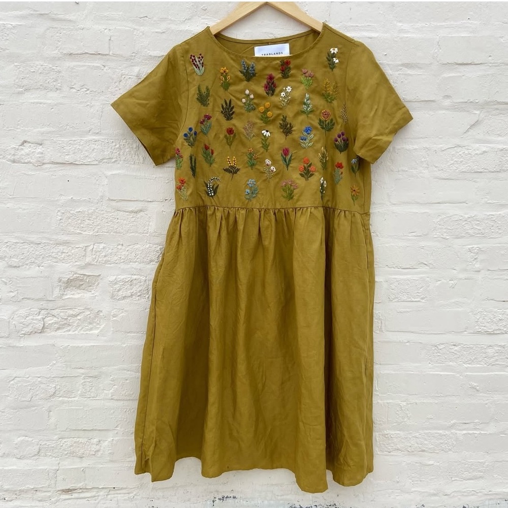 Hand-Embroidered Tradlands Nico Dress | XS - Picture 8 of 10